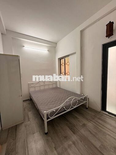 Cho thuê nhà nguyên căn cách mặt tiền đường khoảng 5m