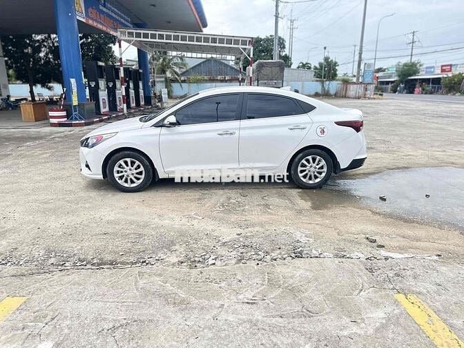 Hyundai Accent 2022 1.4 MT - 77000 km