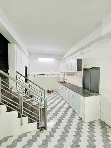 NHÀ 2 TẦNG - NỞ HẬU - HXH - TÂN SƠN NHÌ - DTSD 63M2 - NHỈNH 4 TỶ