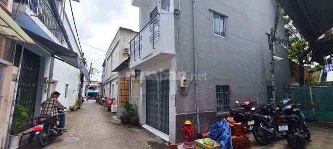 NHÀ 2 TẦNG - NỞ HẬU - HXH - TÂN SƠN NHÌ - DTSD 63M2 - NHỈNH 4 TỶ