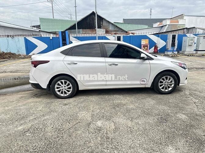 Hyundai Accent 2022 1.4 MT - 77000 km