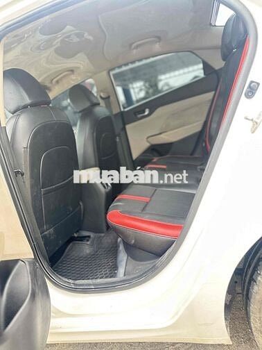 Hyundai Accent 2022 1.4 MT - 77000 km