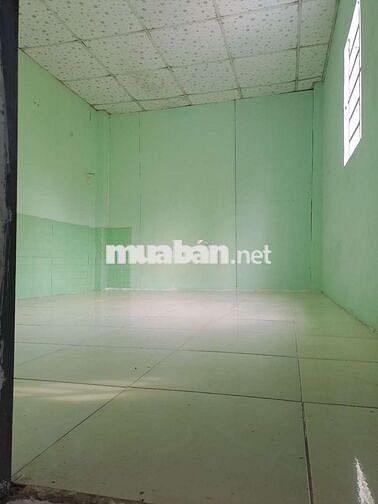 Nhà cấp 4, 1 trệt,1 lầu(gác đúc giả lầu),2 PN,2 tolet gần cầu Phú Long