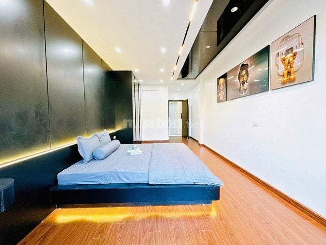 Nhà Đẹp Thang Máy, Dương Văn Bé 39/43m, 5  tầng, mt 3.4m, giá 12.8 tỷ