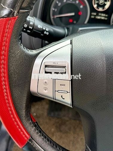 Bán isuzu Mu-X 3.0AT sx 2017 đk 2018