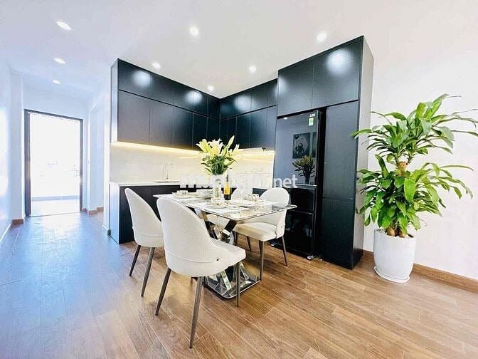 Chính Chủ Bán Gấp Nhà Cầu Giấy 6 Tầng Thang Máy 39m2 Hơn 10 Tỷ