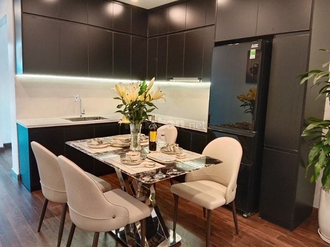 Nhà Đẹp Thang Máy, Dương Văn Bé 39/43m, 5  tầng, mt 3.4m, giá 12.8 tỷ