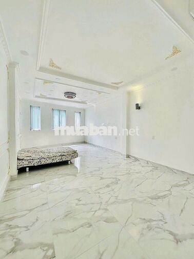 NHÀ MỚI TINH - 147B Hoàng Hoa Thám, P.13, Q.TB - 4.5x18m - 5PN