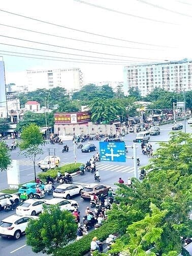 🌸Nhà Nguyên Căn 3 Lầu, 4PN, Mặt tiền đường Phạm Văn Đồng, P13, B.Thạnh