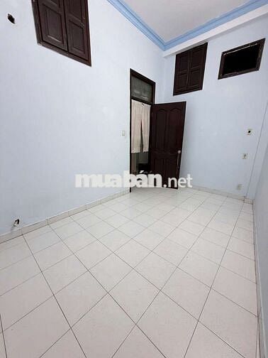 PHÒNG DÀNH CHO NGƯỜI ĂN CHAY - NGÃ TƯ BẢY HIỀN