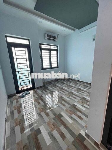 Nguyên Căn 2 PN 2 WC 1 Lầu Bình Thạnh