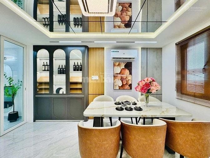 Chủ nhà kẹt nợ cần bán gấp nhà đường Phan Đình Phùng, giá lỗ chỉ 6XXXX