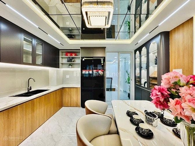 Chủ nhà kẹt nợ cần bán gấp nhà đường Phan Đình Phùng, giá lỗ chỉ 6XXXX