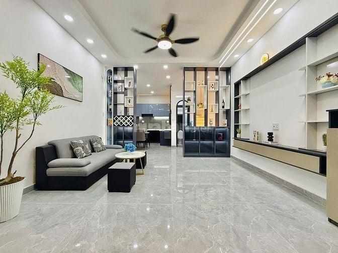 CẦN Bán Nhà ĐẸP BÙI QUANG LÀ GV, giá chỉ 3TY650 TL, Sổ Riêng, hẻm rộng