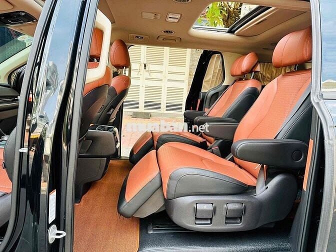 Kia Carnival Signature 2.2D - Model 2023