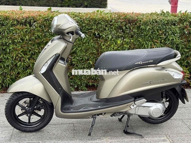 Grande 125/2018 Nâu Nhám Xe Zin !