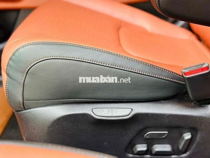 Kia Carnival Signature 2.2D - Model 2023