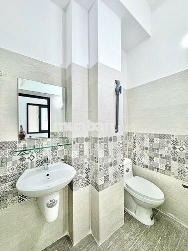 PHÒNG TRỌ MỚI XÂY TẠI ĐƯỜNG HUỲNH VĂN NGHỆ