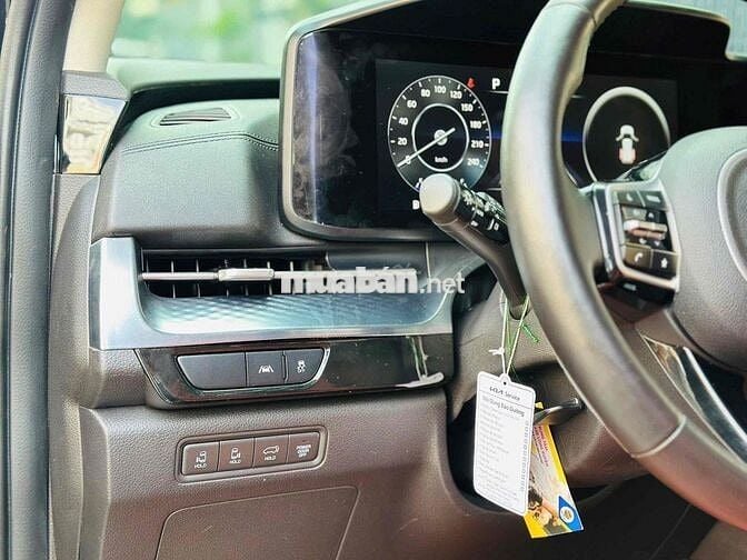 Kia Carnival Signature 2.2D - Model 2023