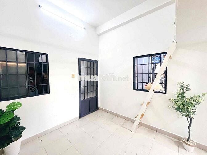 DUPLEX SẴN NỘI THẤT,GIÁ RẺ,GẦN KHU CÔNG NGHIỆP,AN NINH