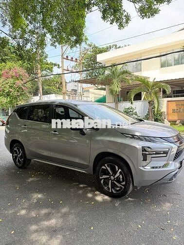 Mitsubishi Xpander 2024 Premium 1.5 AT - 15800 km
