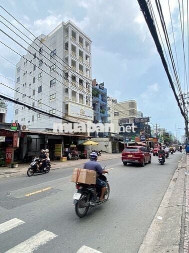 Tòa nhà 1 hầm 9 tầng MTKD Âu Cơ hđ thuê 3,4 tỷ/năm GIÁ GIẢM CÒN 85 TỶ