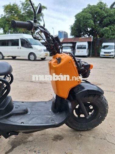 Honda Zoomer 50cc màu Cam