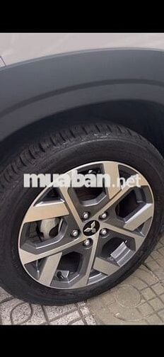 Mitsubishi Xpander Cross 2024  - 18464 km