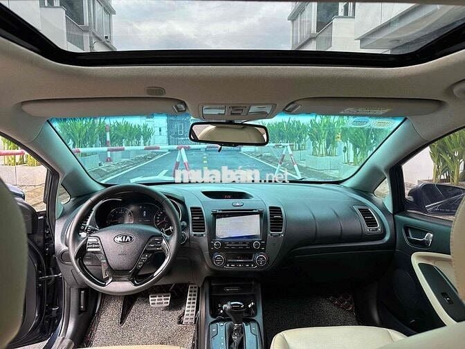 Kia Cerato 2018 1.6 AT - 110000 km