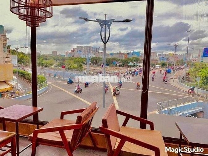 CHO THUÊ CĂN GÓC 2 MẶT TIỀN TRUNG TÂM Q6