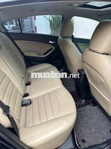 Kia Cerato 2018 1.6 AT - 110000 km