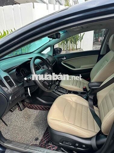 Kia Cerato 2018 1.6 AT - 110000 km