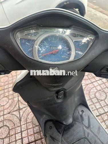 Honda SCR110 Fi 2008 màu Trắng, BSTP