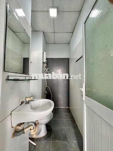 CĂN HỘ FULL NT ĐI BỘ QUA GTVT, NGOẠI THƯƠNG, HUTECH, UEF