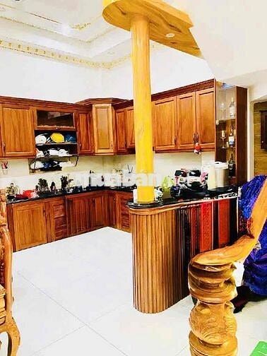 NHÀ ĐẸP – CÁCH 20M RA MẶT TIỀN BÔNG SAO FULL NỘI THẤT CAO CẤP – 5PN HC