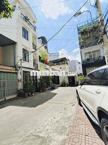 NHÀ ĐẸP – CÁCH 20M RA MẶT TIỀN BÔNG SAO FULL NỘI THẤT CAO CẤP – 5PN HC