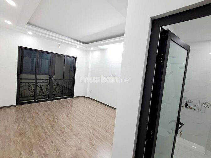 9,25 tỷ-38M2-5 TẦNG THANG MÁY-MỚI GẦN PHỐ -ĐẠI LA-PHỐ VỌNG-HBT