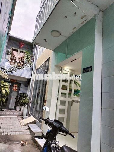 Nhà trung tâm Ninh Kiều thích hợp gia đình nhỏ lấy hộ khẩu con đi học