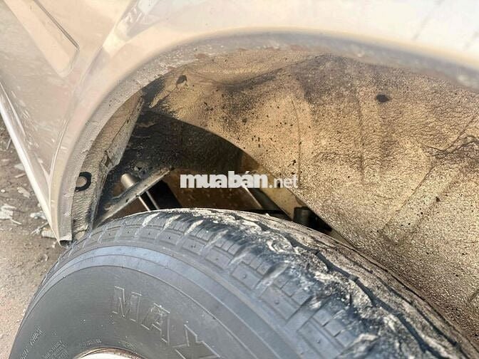 Ford Transit 2013 tải VAN 940kg chạy được giờ cấm