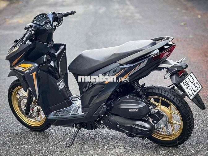 vario 125 2022 lướt 6k km bstp 9c nợ xấu trả 50% ạ