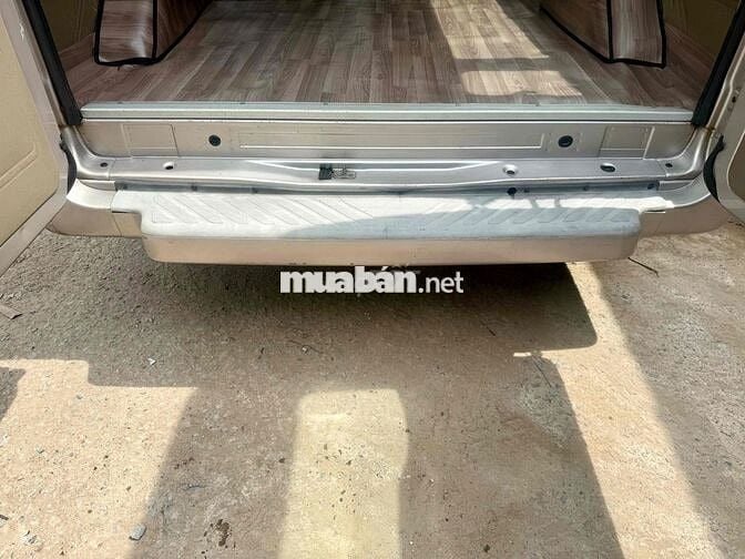 Ford Transit 2013 tải VAN 940kg chạy được giờ cấm