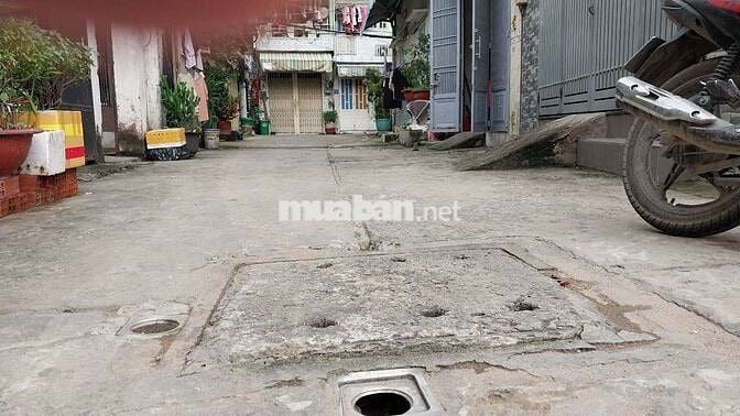 Đất hẻm 42 đường số 5- Bình Long  4.05x20 hậu 10.25= 111 m2 6tỷ 050