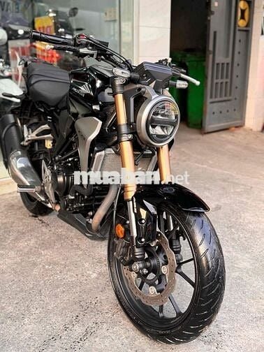 Cần bán Honda CB300R 2020 Abs Biển SG 9 chủ