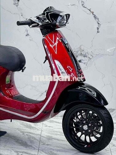 vespa 150 2023 bstp 9c lướt 2000 nợ xấu trả 50% ạ