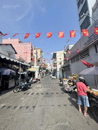 Chủ nhà cần tiền gấp bán lỗ nhà Hai Bà Trưng 4 tầng, giá 5,5 tỷ