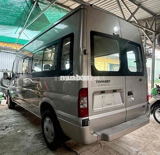 Ford Transit 2013 tải VAN 940kg chạy được giờ cấm