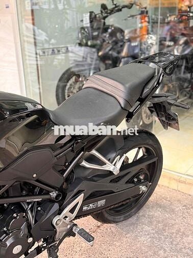 Cần bán Honda CB300R 2020 Abs Biển SG 9 chủ