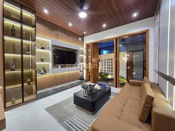 Bán căn nhà oto vô tới nhà Nguyễn Văn Thương, p25, Bình Thạnh. 