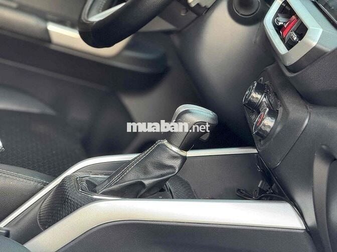 Toyota Raize 1.0 CVT sản xuất 2022 nhập khẩu