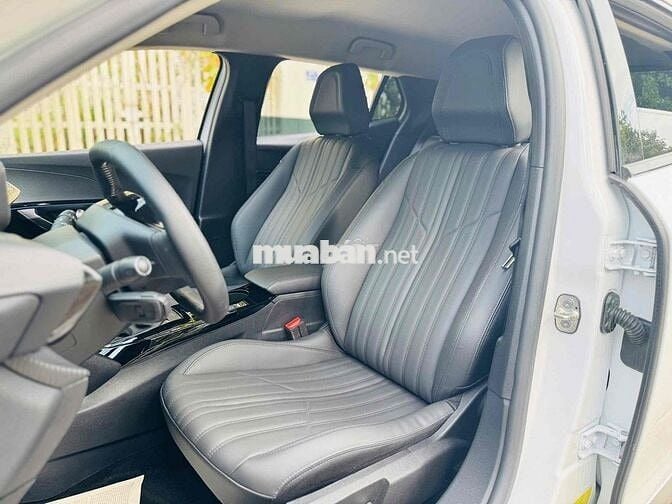 Peugeot 2008 GT Line 1.2 AT sản xuất 2022